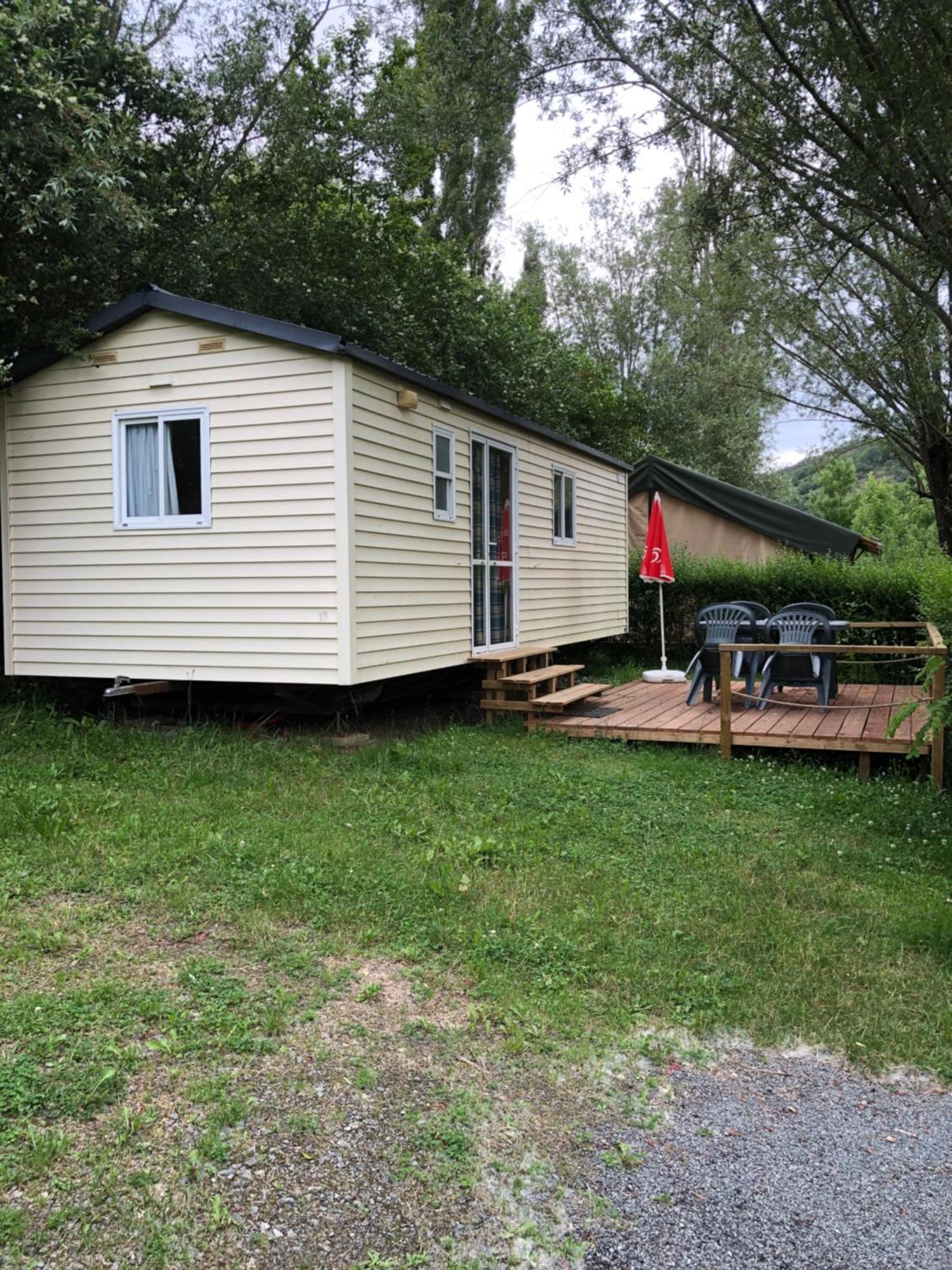 Camping Du Pont De St Gal Saint-Gal-sur-Sioule Zewnętrze zdjęcie