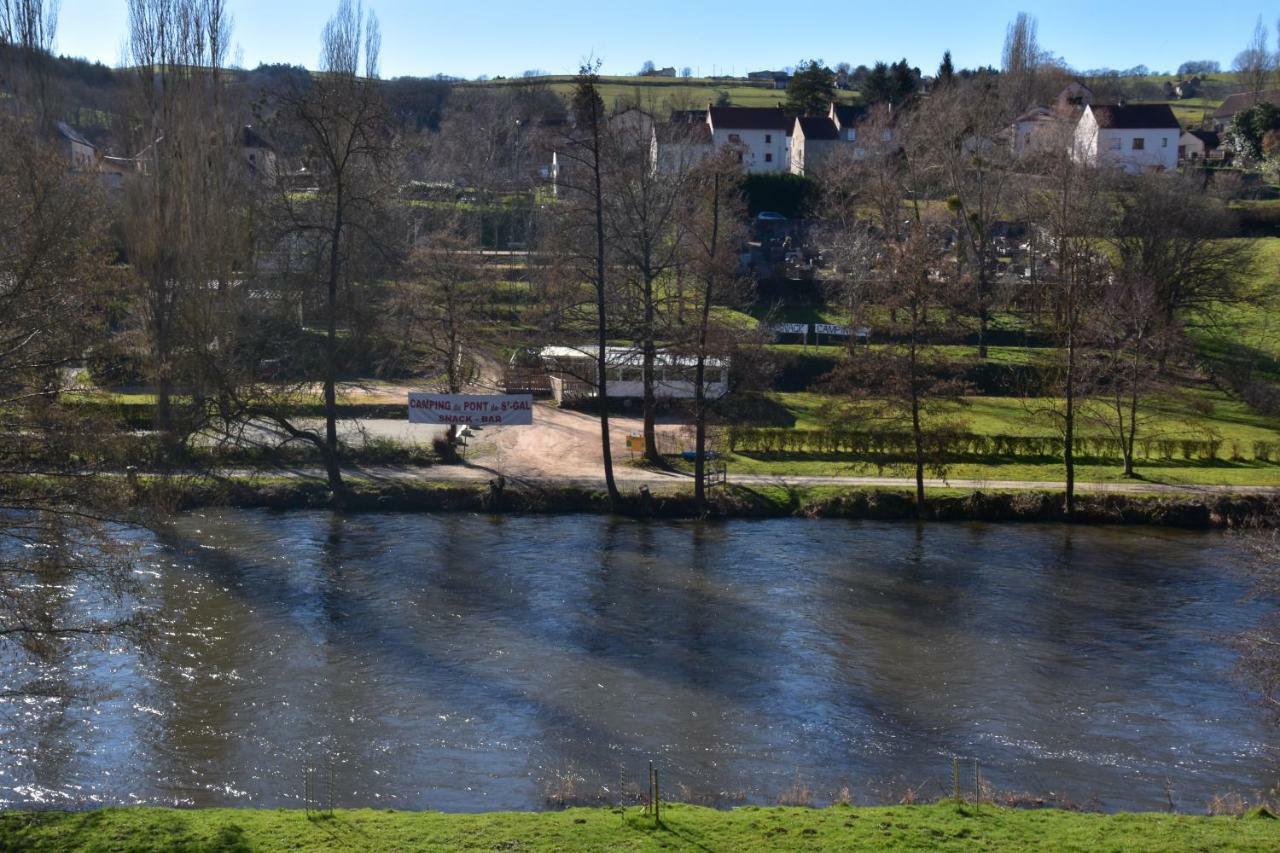 Camping Du Pont De St Gal Saint-Gal-sur-Sioule Zewnętrze zdjęcie