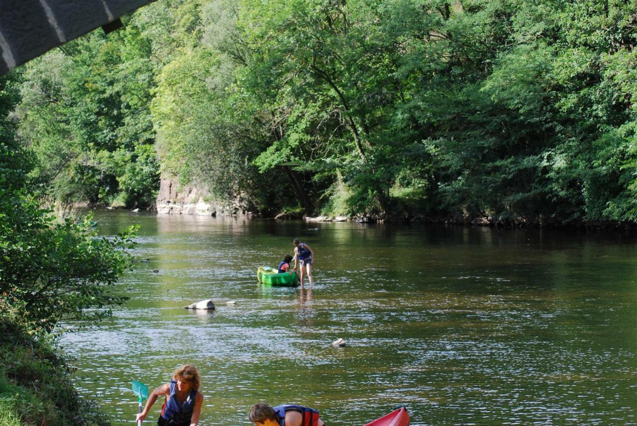 Camping Du Pont De St Gal Saint-Gal-sur-Sioule Zewnętrze zdjęcie