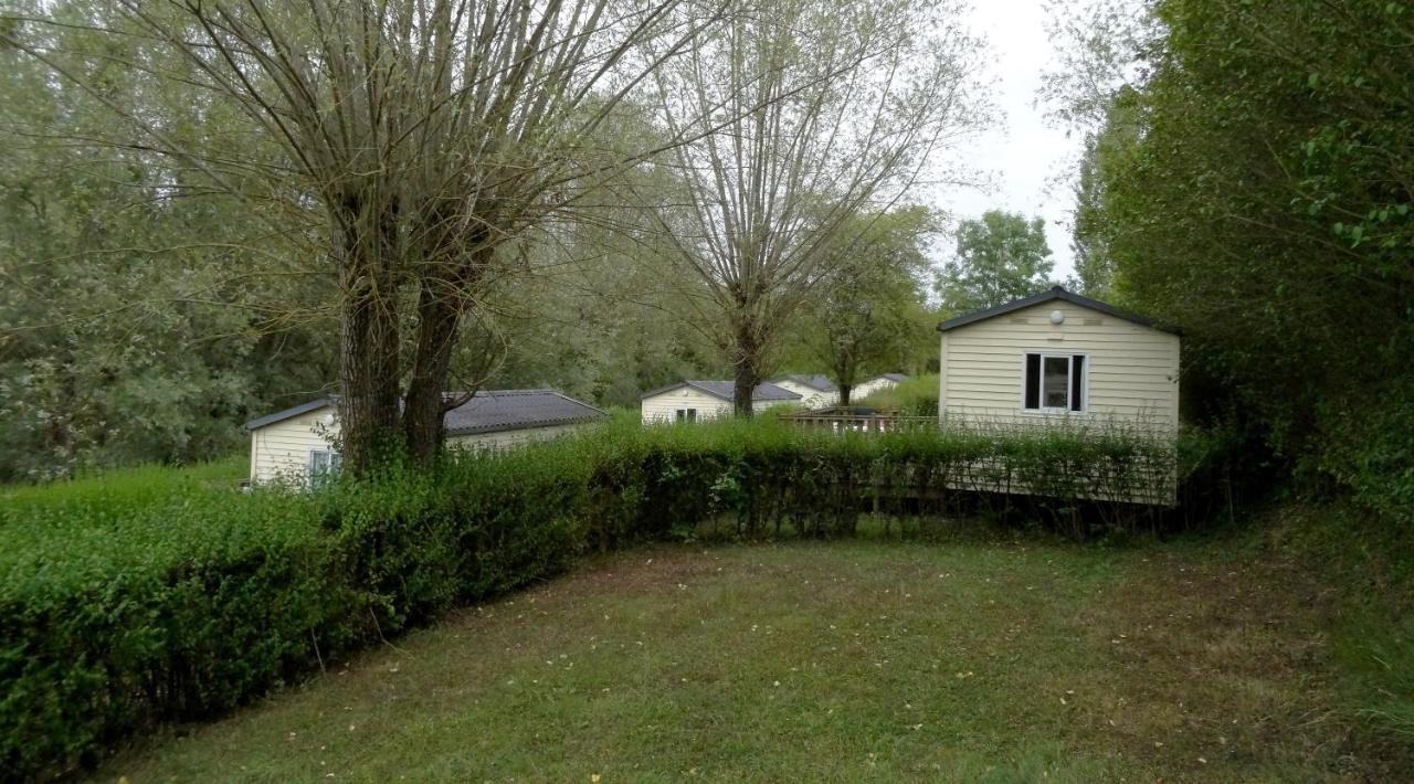 Camping Du Pont De St Gal Saint-Gal-sur-Sioule Zewnętrze zdjęcie